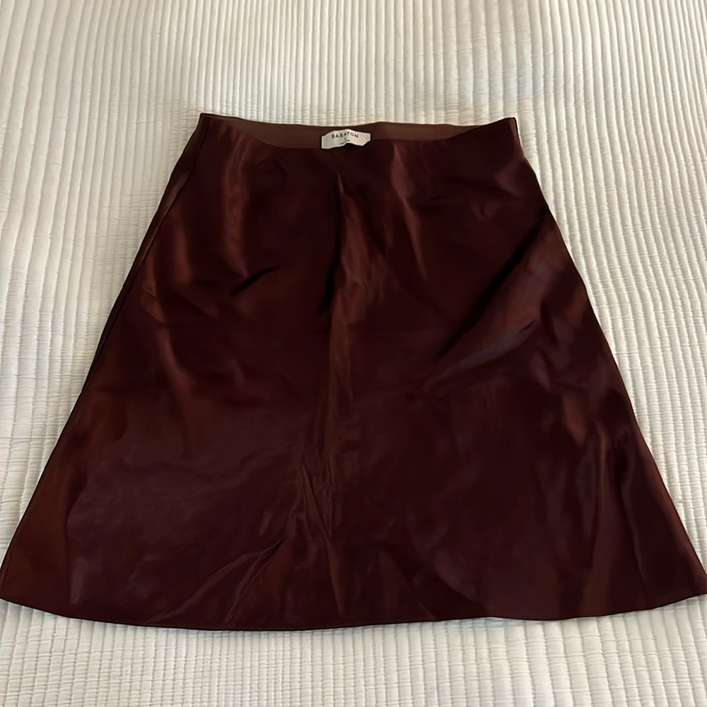 BABATON ARITZIA Size 2 Burgundy Slip Skirt